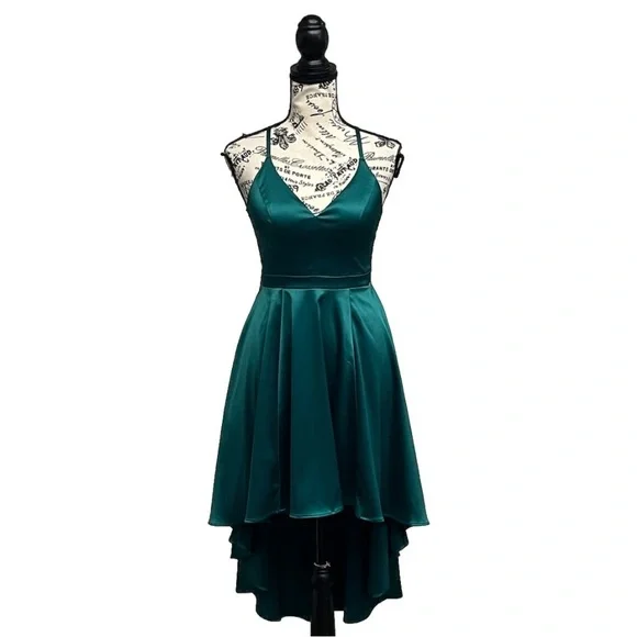 white christmas dresses Camille Crochet Midi Dress main image 1